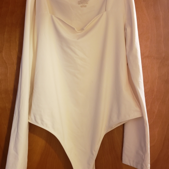 SO Tops - SO Cream / Ivory Long Sleeve Bodysuit